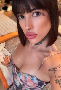 Contenuti esclusivi di Miss G