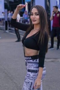 Paolina creator italiana su OnlyFans