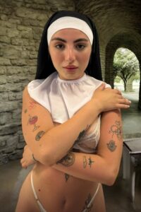 link alle foto di suordeasy