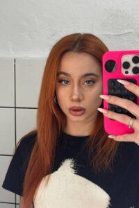Laura De Felice in Arte Lola Bunny Onlyfans